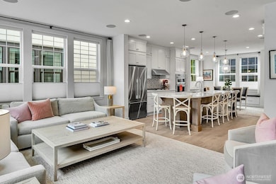 Speaking of entertaining, this island can handle all the family at the holidays.