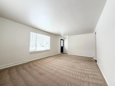 918 Newtols St, Green Bay, WI 54302 - photo 3