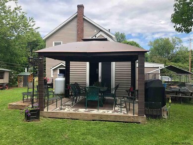 40 Heath St, Corinth, NY 12822 - photo 2