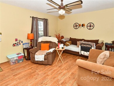 151 Bell Farm Rd, Statesville, NC 28625 - photo 3