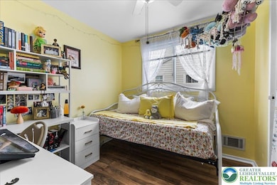 1344 Greenview Dr, Bethlehem, PA 18018 - photo 6