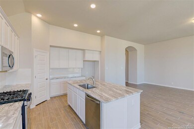 10310 Cactus Hills, San Antonio, TX 78254 - photo 5