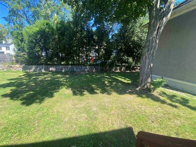 4 Summer St, Nashua, NH 03064 - photo 2