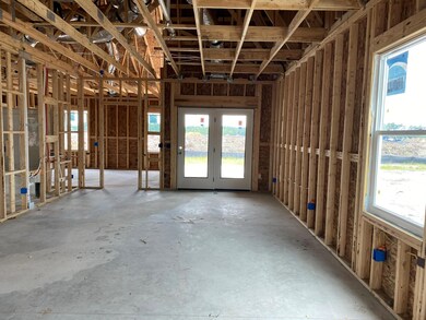 CBY266 LIVING ROOM AND BREAKFAST AREA