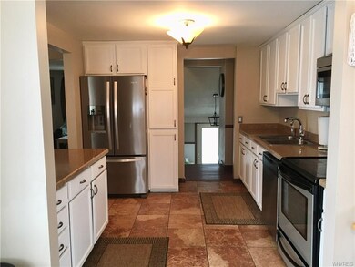 1346 Saybrook Ave, North Tonawanda, NY 14120 - photo 4