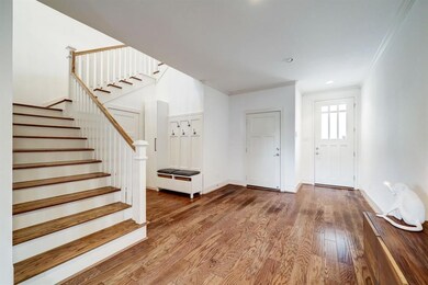 930 Dunbar St, Houston, TX 77009 - photo 6