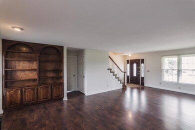 708 N Russell St, Portland, TN 37148 - photo 7