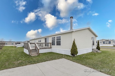 3453 Meadow Lark Ln, Zeeland, MI 49464 - photo 2