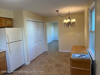 300 E Arverne Ave unit B, Ocean Gate, NJ 08740 - photo 6