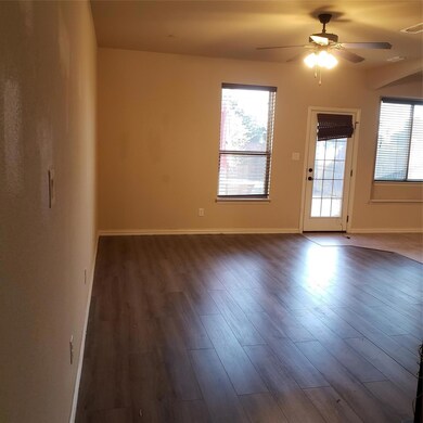 228 Corinna Ct, Hurst, TX 76053 - photo 7