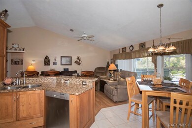 Kitchen & Nook