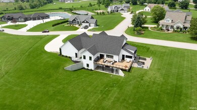 11306 Fishers Pond, Middlebury, IN 46540 - photo 3