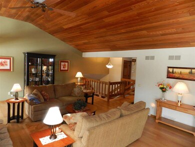 5715 Niagara Ct, Fitchburg, WI 53575 - photo 7