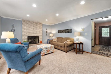 2215 Hatch St, Eau Claire, WI 54701 - photo 6