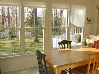 724 Lakewater Dr, Henrico, VA 23229 - photo 4