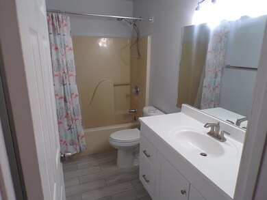 129 Dahl Ave unit B, Sebastian, FL 32958 - photo 4