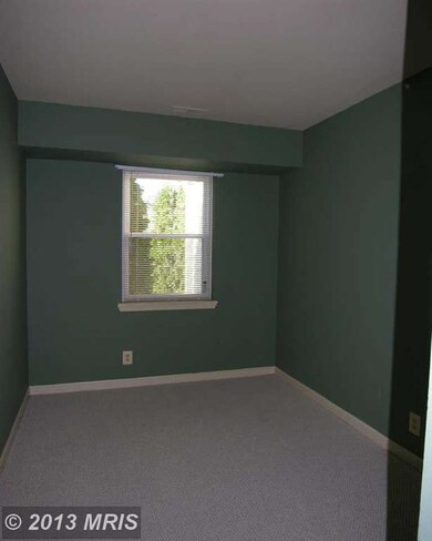 102 Chesterfield Ln unit 302, Stafford, VA 22556 - photo 6