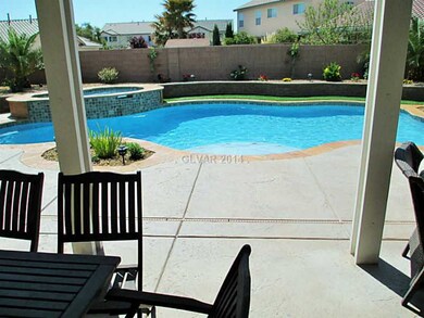 Swimming Pool/Hot Tub/Sauna.