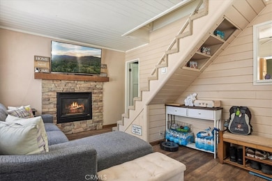 27531 Cappy Dr, Lake Arrowhead, CA 92352 - photo 7