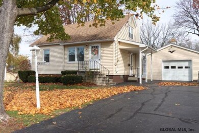 22 Oregon Ave, Rensselaer, NY 12144 - photo 2