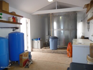 2500 Gallon Water Tank