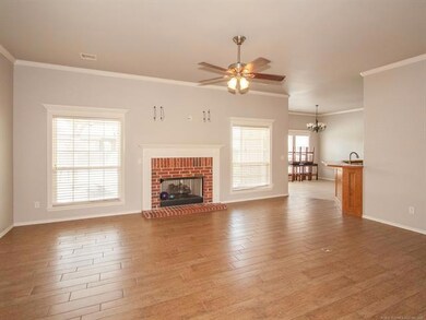 10528 S 214th East Ave, Broken Arrow, OK 74014 - photo 5