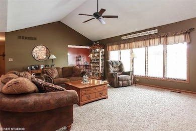 2606 N Timberline Trail, La Porte, IN 46350 - photo 4