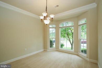 12809 Clarks Crossing Dr, Clarksburg, MD 20871 - photo 4