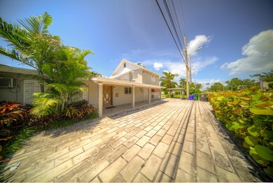 3-1512 S Roosevel Blvd-09
