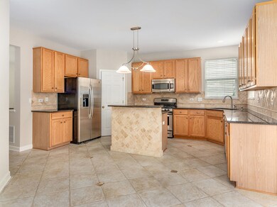 24206 Apple Tree Ln, Plainfield, IL 60585 - photo 4
