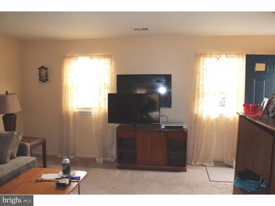 6 Donovan Ct, North Wales, PA 19454 - photo 4