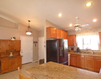 Kitchen Main Entry