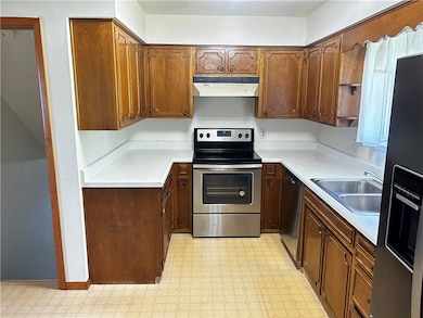 2628 Shelly Dr, Indiana, PA 15701 - photo 7