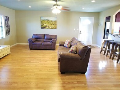 128 Brazos Dr, Bay City, TX 77414 - photo 6