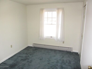 42 Laurel Rd, Spring Brook Township, PA 18444 - photo 5