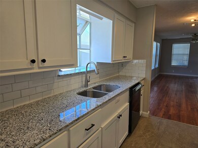 705 Clarence St, Tomball, TX 77375 - photo 5