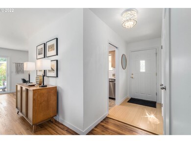 13095 SW Foothill Dr, Portland, OR 97225 - photo 5