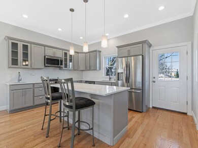 83 Parmenter Rd unit 2, Waltham, MA 02453 - photo 7