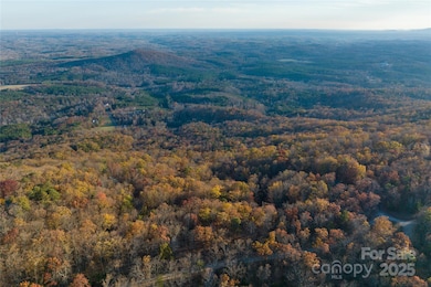 Natural views already in place, for this price to be able to build your next home, you won't be able to find anything comparable for price, location, gated community and the Mountain Views!!!! Welcome! (*Lower right of the pic is the 