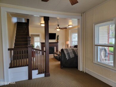 205 E Harford St, Milford, PA 18337 - photo 6