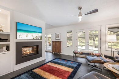 Den/Study with gas fireplace