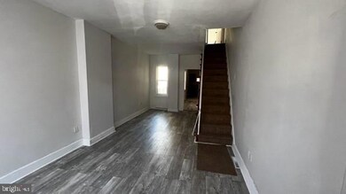 1052 Pike St, Reading, PA 19604 - photo 2