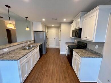 231 N Charity Ln, Warner Robins, GA 31088 - photo 7