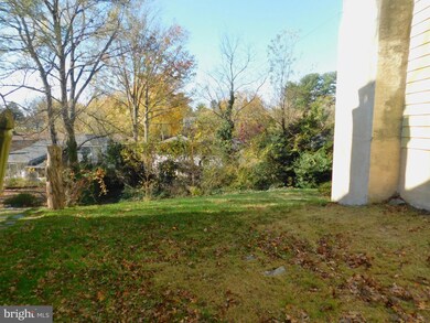 212 Villanova Avenue Cir, Swarthmore, PA 19081 - photo 5