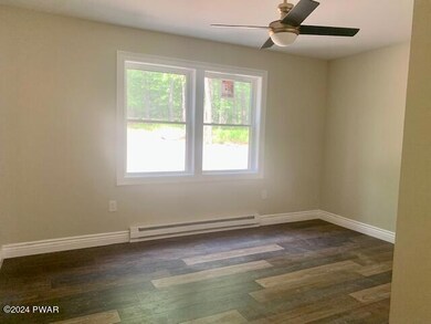 182 Hawthorne Dr, Milford, PA 18337 - photo 3