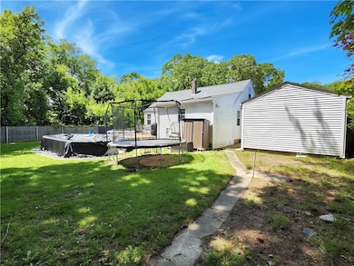 Awesome Yard, All Fenced-in.