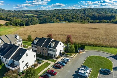 1806 Merlot Dr unit D, Easton, PA 18045 - photo 3