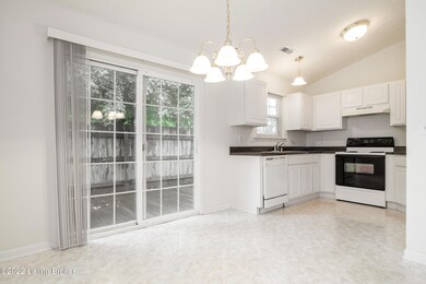 6950 Arbor Creek Dr, Louisville, KY 40228 - photo 7