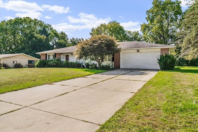 3521 Meadowcroft Ave, Kalamazoo, MI 49004 - photo 2