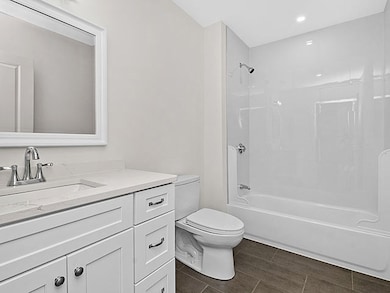 1 Pleasant St unit 305, Cohasset, MA 02025 - photo 3